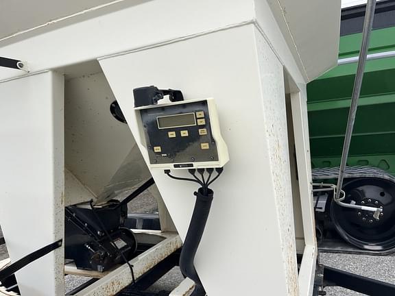 Image of Friesen 240 equipment image 3