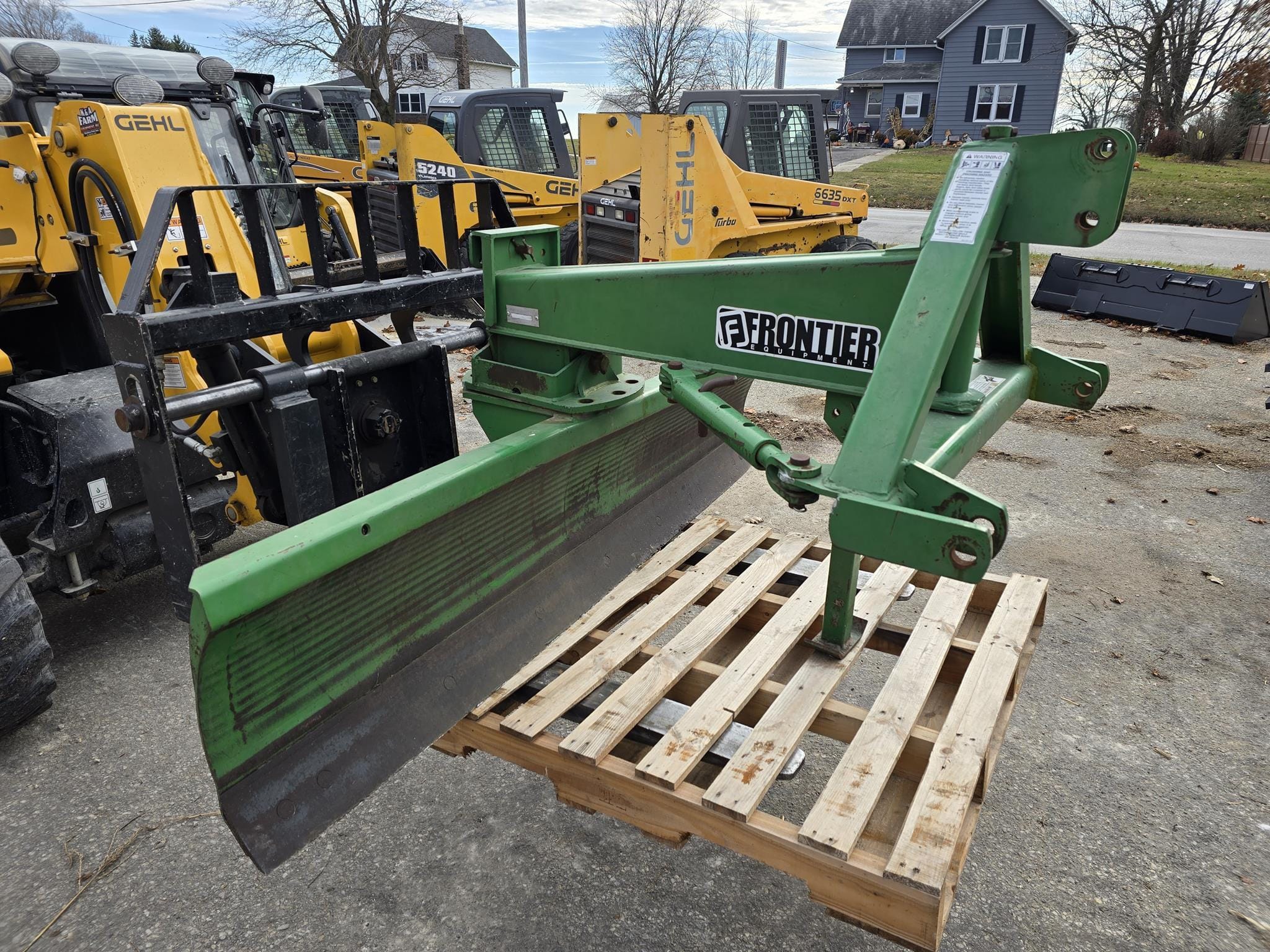 Frontier RB2284 Equipment Image0