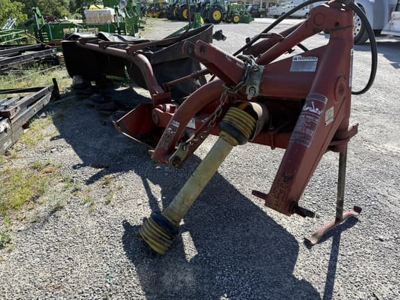 Image of Gehl 162 equipment image 1