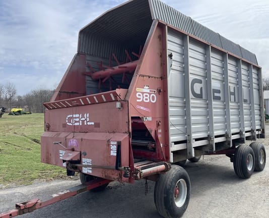 Gehl 980 Equipment Image0