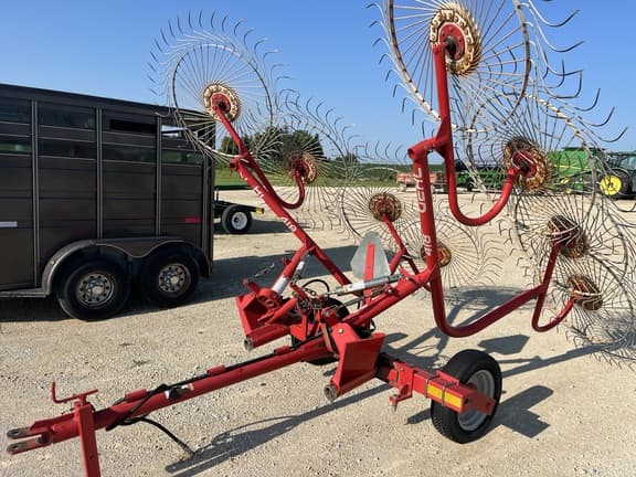 Image of Gehl WR418 equipment image 4