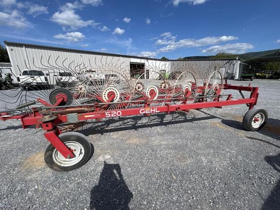 Gehl WR520 Equipment Image0