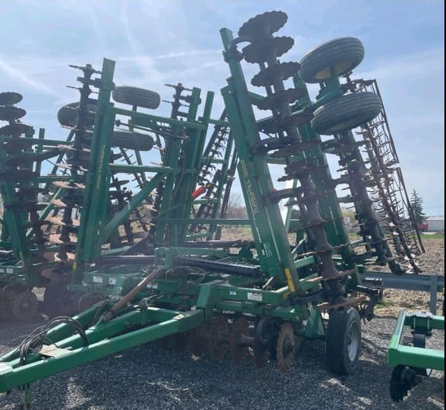 Image of Great Plains 3000TT equipment image 4