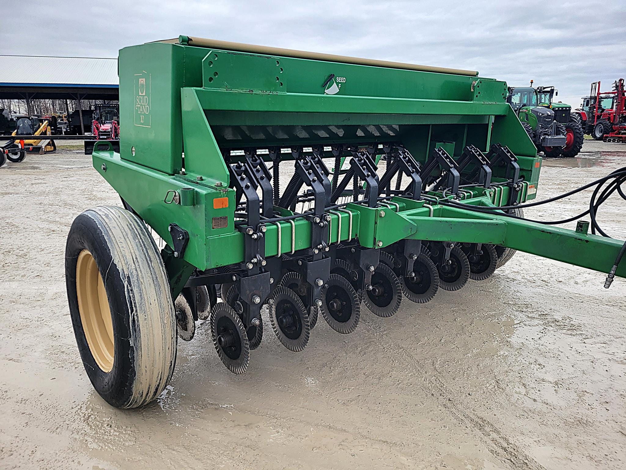 Great Plains Solid Stand 10 Equipment Image0