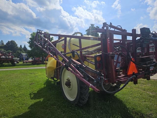 Image of Hardi 1100 NAVIGATOR equipment image 2