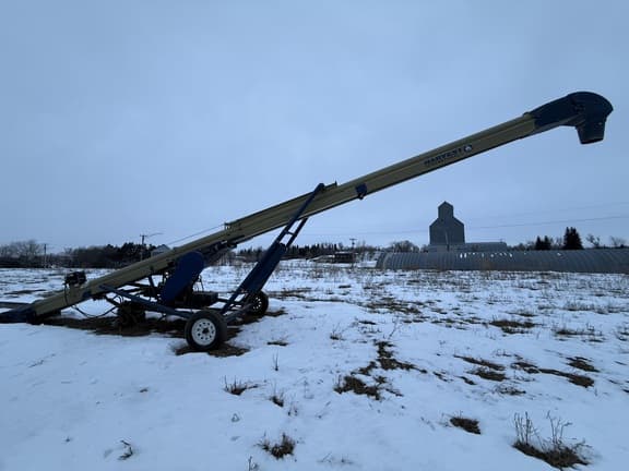 Image of Harvest International 1545 Image 0