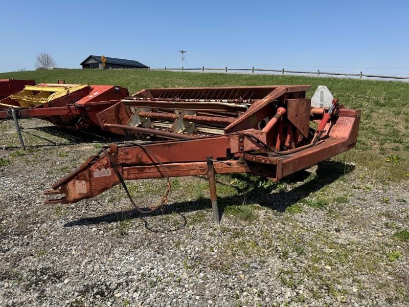 Hesston 1090 Equipment Image0