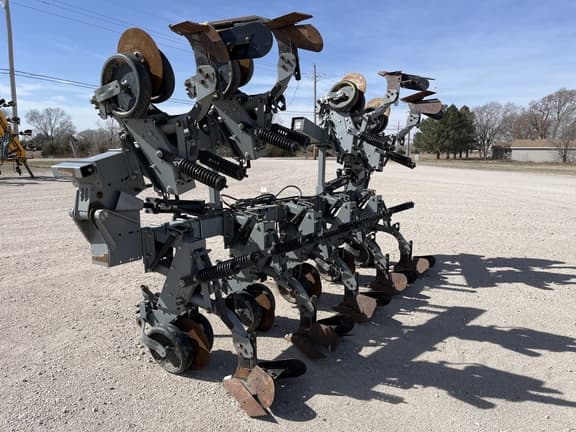 Image of Hiniker 6000 equipment image 3