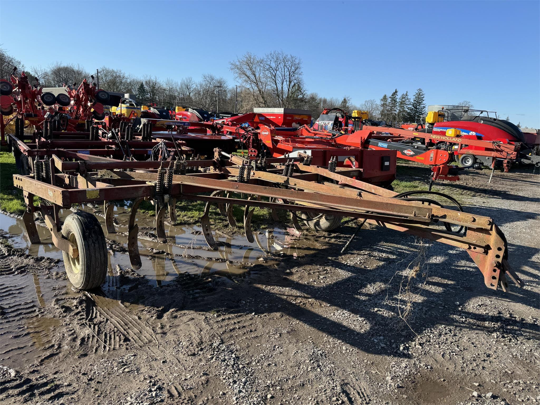 International 55 Equipment Image0