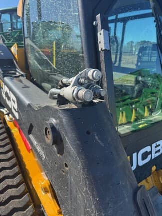 Image of JCB 270T equipment image 2