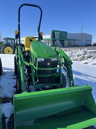 Image of John Deere 1023E Primary image