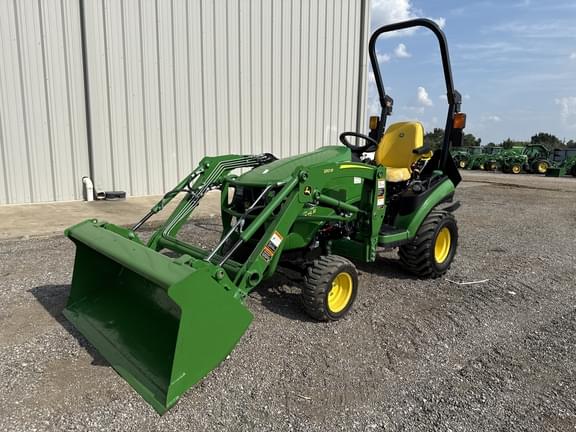 Image of John Deere 1025R equipment image 3
