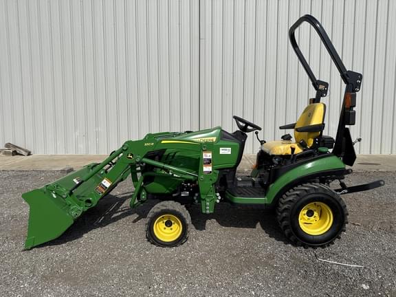 Image of John Deere 1025R Primary image