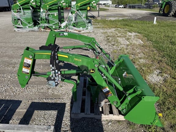 Image of John Deere 120R equipment image 2