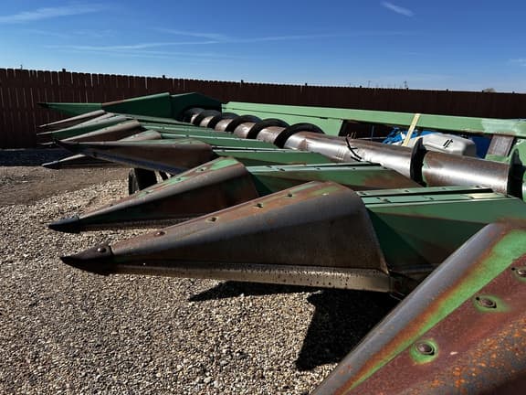 Image of John Deere 1253A equipment image 1