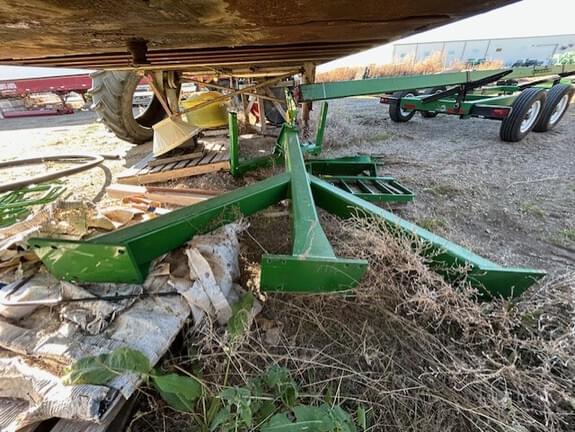 Image of John Deere 1590 Image 1