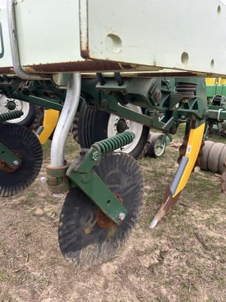 Image of John Deere 1720 equipment image 1