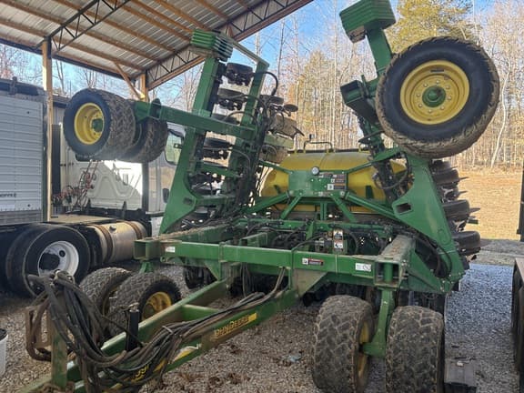 Image of John Deere 1990 equipment image 4