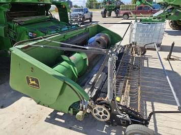 Main image John Deere 212P