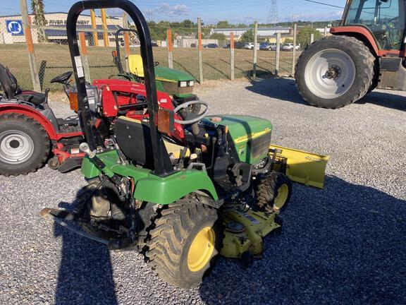 Image of John Deere 2210 equipment image 1