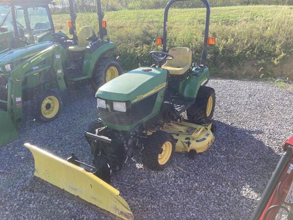2004 John Deere 2210 Equipment Image0