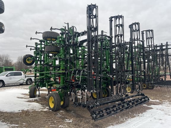 Image of John Deere 2230FH equipment image 3