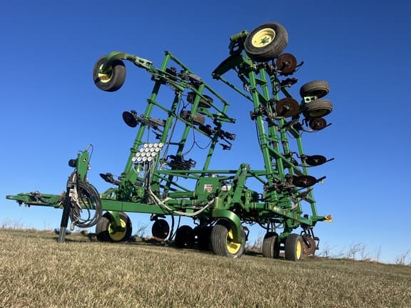 Image of John Deere 2410 Primary image