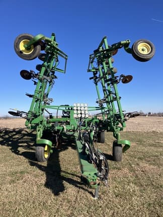 Image of John Deere 2410 equipment image 2