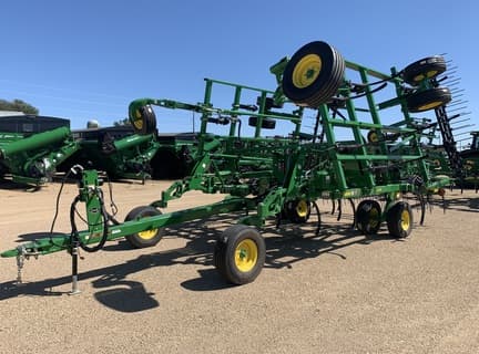 Image of John Deere 2430 equipment image 2