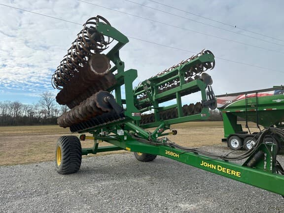 Image of John Deere 2680H equipment image 4