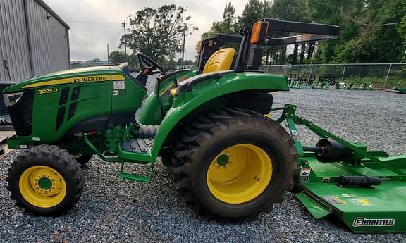 Image of John Deere 3025D equipment image 1