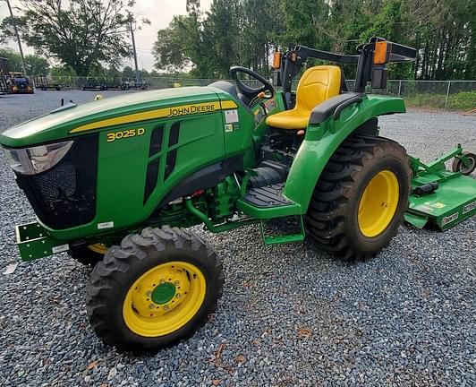 Image of John Deere 3025D equipment image 4