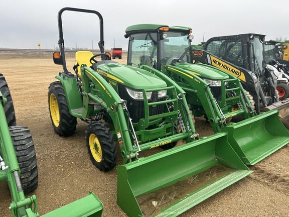 2023 John Deere 3033R Equipment Image0