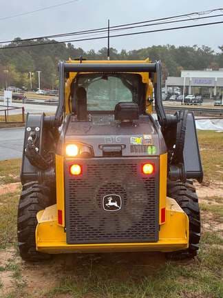 Image of John Deere 320G equipment image 3