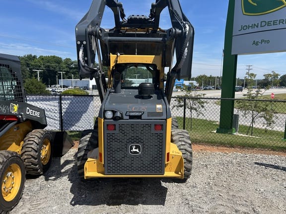 John Deere 320G Equipment Image0