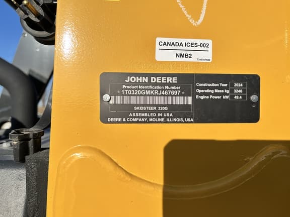 Image of John Deere 320G equipment image 1