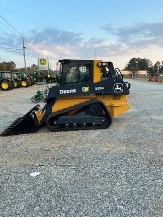 John Deere 325G Equipment Image0