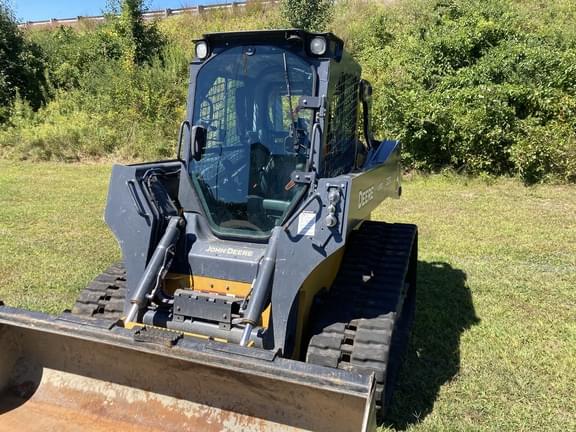 Image of John Deere 325G equipment image 1