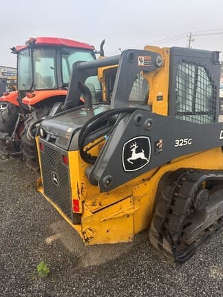 Image of John Deere 325G equipment image 3