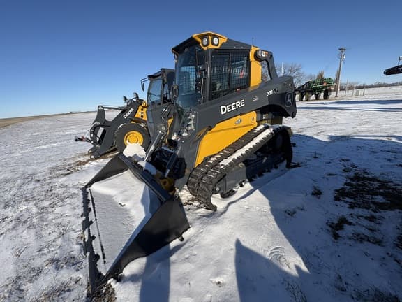 Image of John Deere 331P equipment image 3