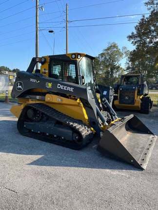 Image of John Deere 333P Primary image