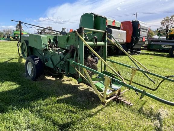 Image of John Deere 346 Primary image