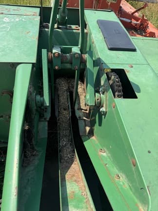 Image of John Deere 348 equipment image 2