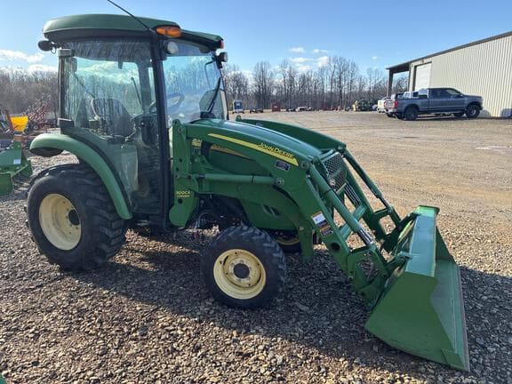 Image of John Deere 3720 equipment image 1