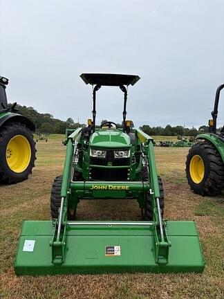 Image of John Deere 4044M equipment image 2
