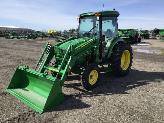 John Deere 4052R Equipment Image0
