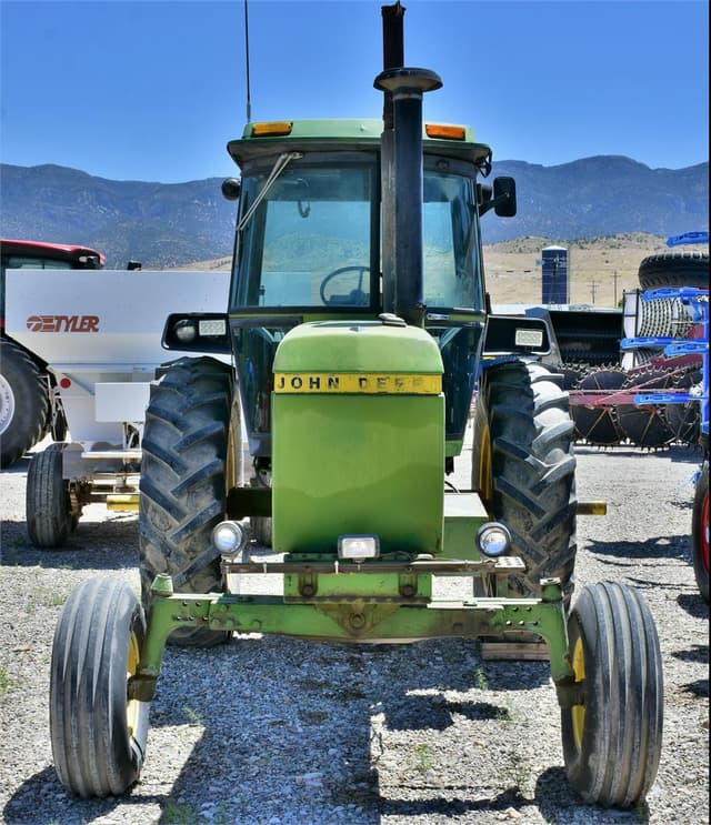 Image of John Deere 4430 equipment image 2