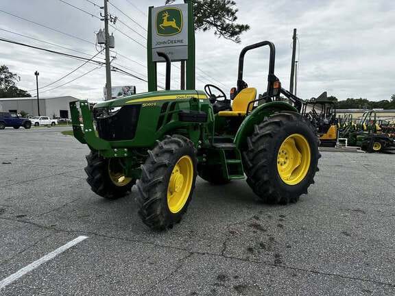 John Deere 5060E Equipment Image0