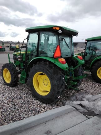 Image of John Deere 5060E equipment image 1