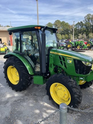 John Deere 5060E Equipment Image0